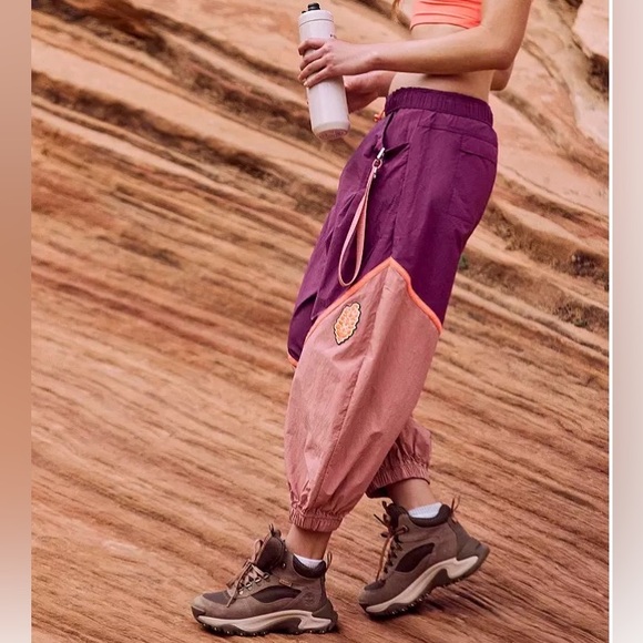 Free People Movement Free Throw Pant- size L - Picture 2 of 8